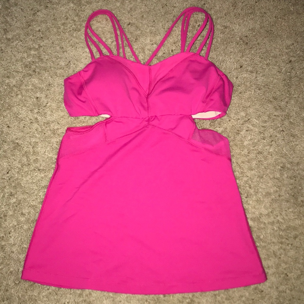 Lululemon workout top